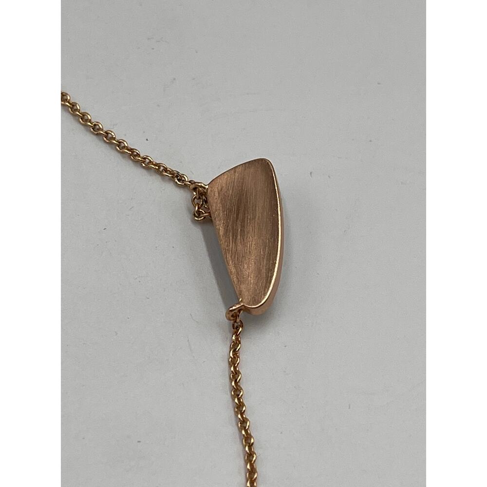 Kendra Scott Etta Grey Black
Granite Pendant Rose Gold Necklace - Picture 8 of 9